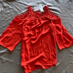 Cold-shoulder blouse